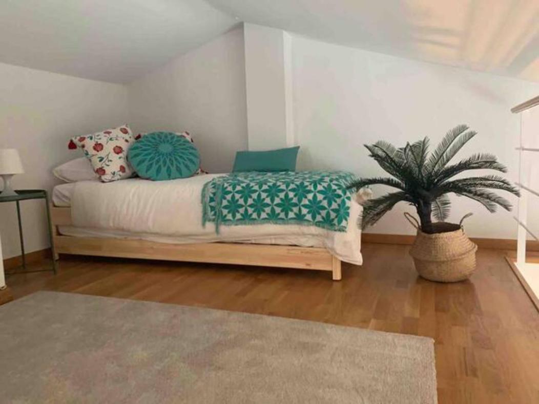 Acojedor Duplex En Balaguer Apartment Екстериор снимка
